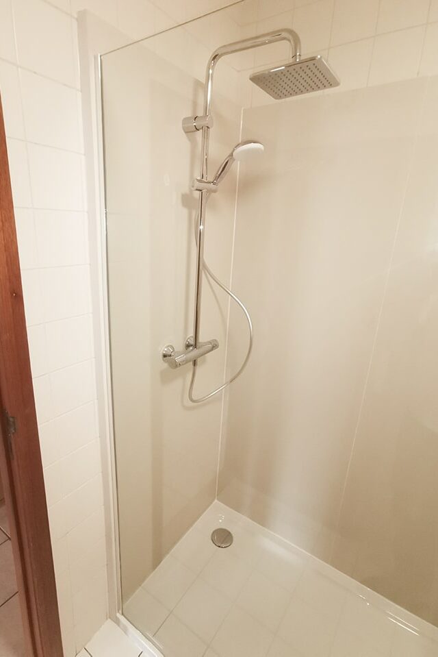 CK Service - Project Aartselaar - bad vervangen door douche met regenkop